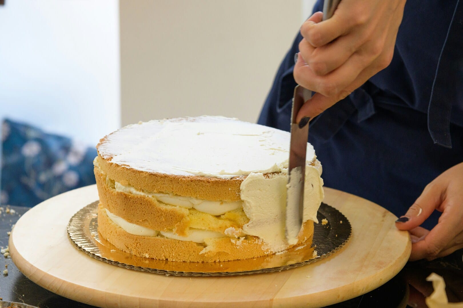 joanna stolowicz tfTr4x5 4E8 unsplash 1 - When to Bake a Christmas Cake for the Best Flavor & Texture