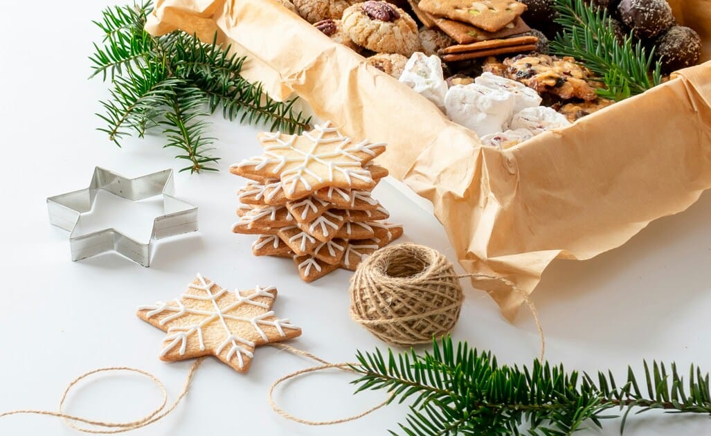 paulina kaminska 7w 7qNtv720 unsplash 1 - Bite-Size Christmas Treats - A Festive Delight